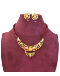 Pearl Gold-plated Plated Brass Necklace Set