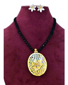 Shell Gold-plated Plated Brass Pendent Set20