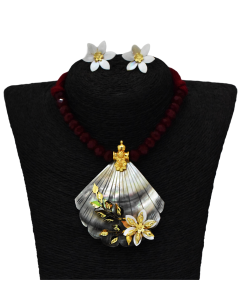 Shell Gold-plated Plated Brass Pendent Set12
