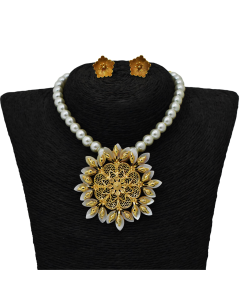 Shell Gold-plated Plated Brass Pendent Set13