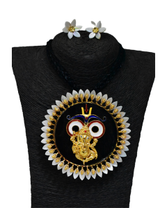 Shell Gold Plated Brass Pendent Set Shri Ganesh Shri Jagarnath