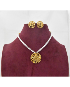 MOTI PENDENT PEAL SET